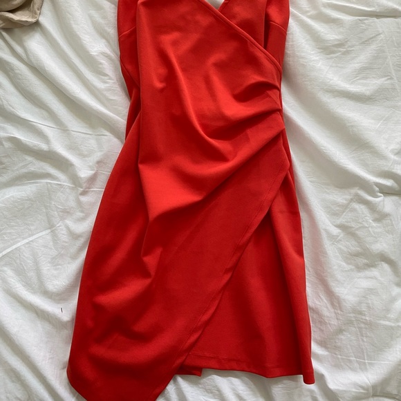 Red mini dress - Picture 2 of 2